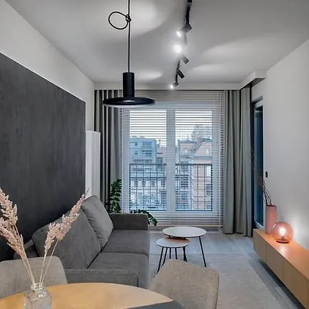 Cozy In 아파트 *